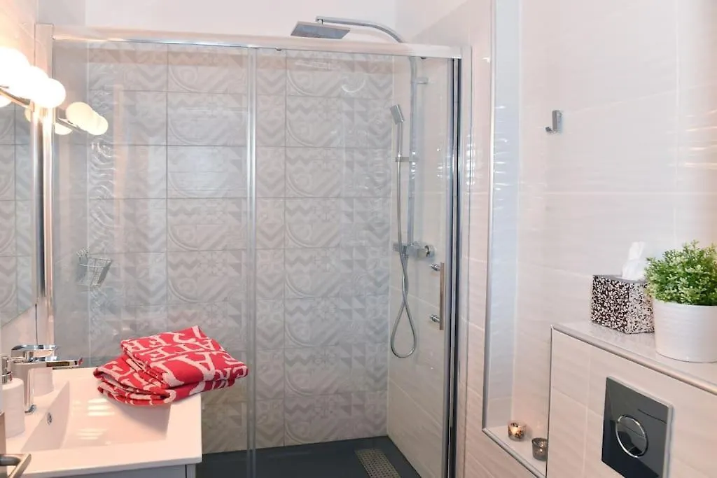 Lovely Studio With Pool By The Sea Roquebrune-Cap-Martin