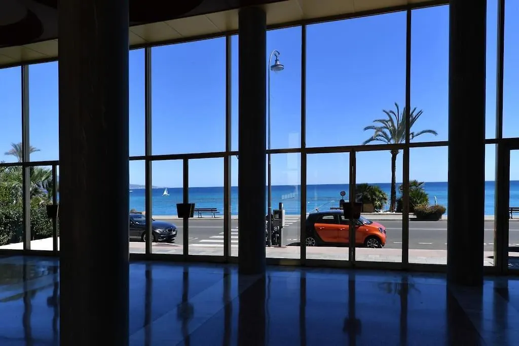 Lovely Studio With Pool By The Sea Roquebrune-Cap-Martin France